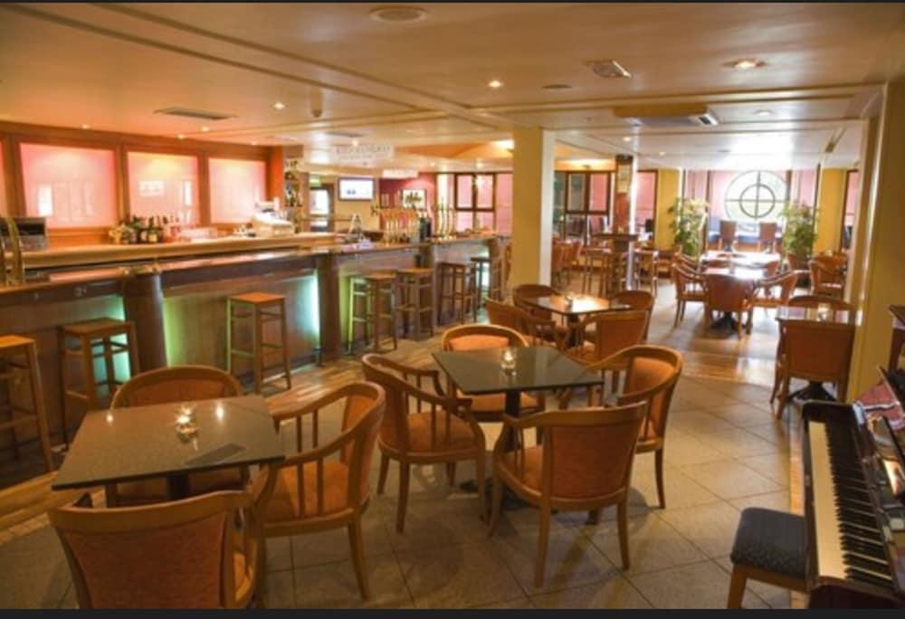 Greenhills 4*